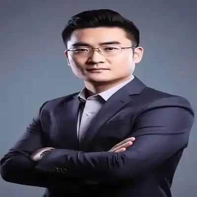 董麟星